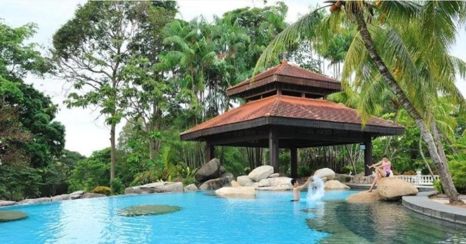 Pulai Spring Resort Kampung Kangkar Pulai Экстерьер фото